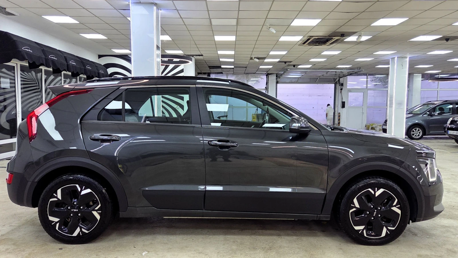 Kia Niro SOH97%/Гаранционна, снимка 2 - Автомобили и джипове - 55182314