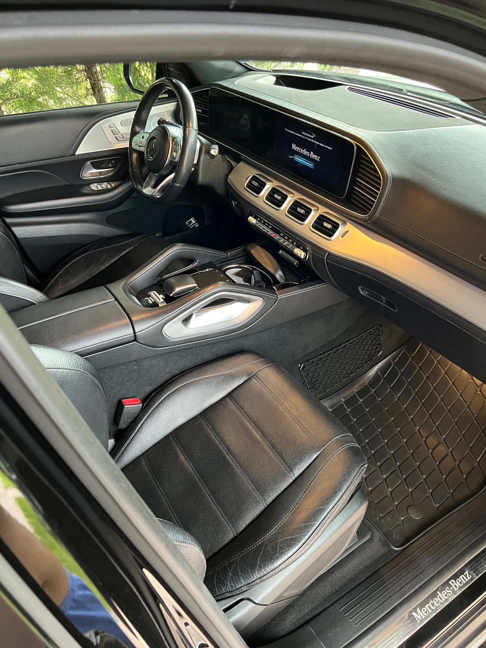 Mercedes-Benz GLS 350 120k Junge Sterne до 2027, снимка 7 - Автомобили и джипове - 55316484