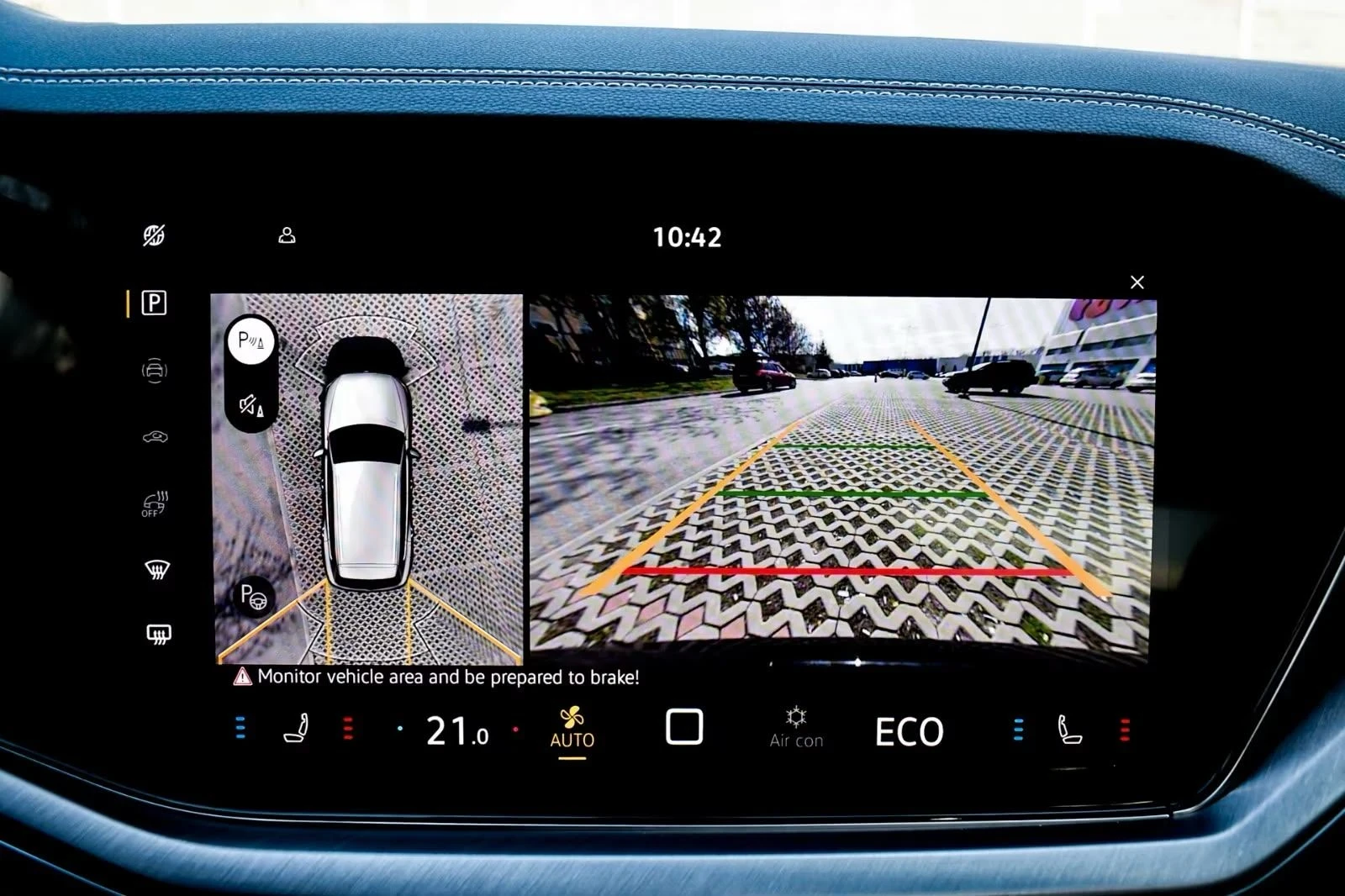 VW Touareg R Line+ Final Edition+ чисто нов, снимка 15 - Автомобили и джипове - 55622530