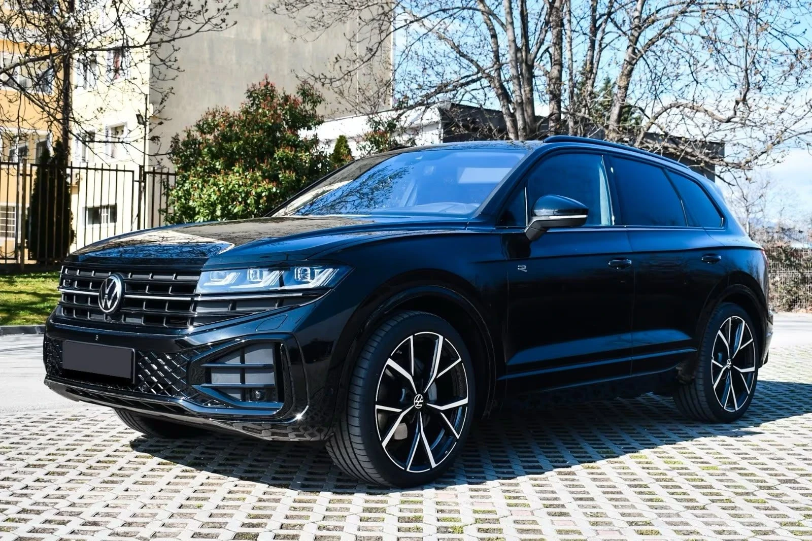 VW Touareg R Line+ Final Edition+ чисто нов