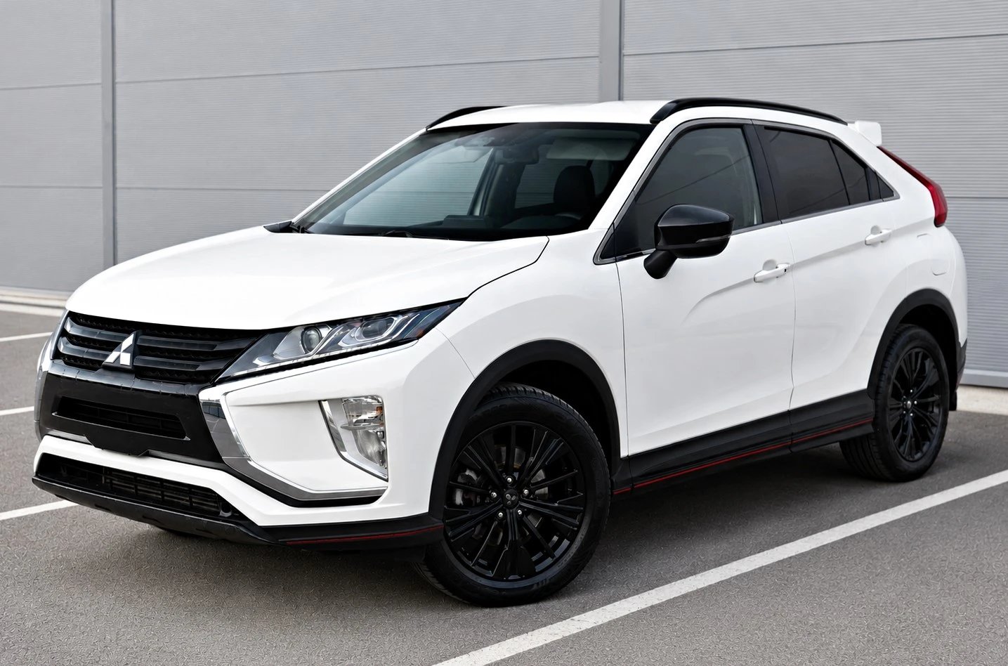 Mitsubishi Eclipse Cross Eclipse Cross 2.2 DI-D 4x4 | 2020 г. | 148 к.с.
