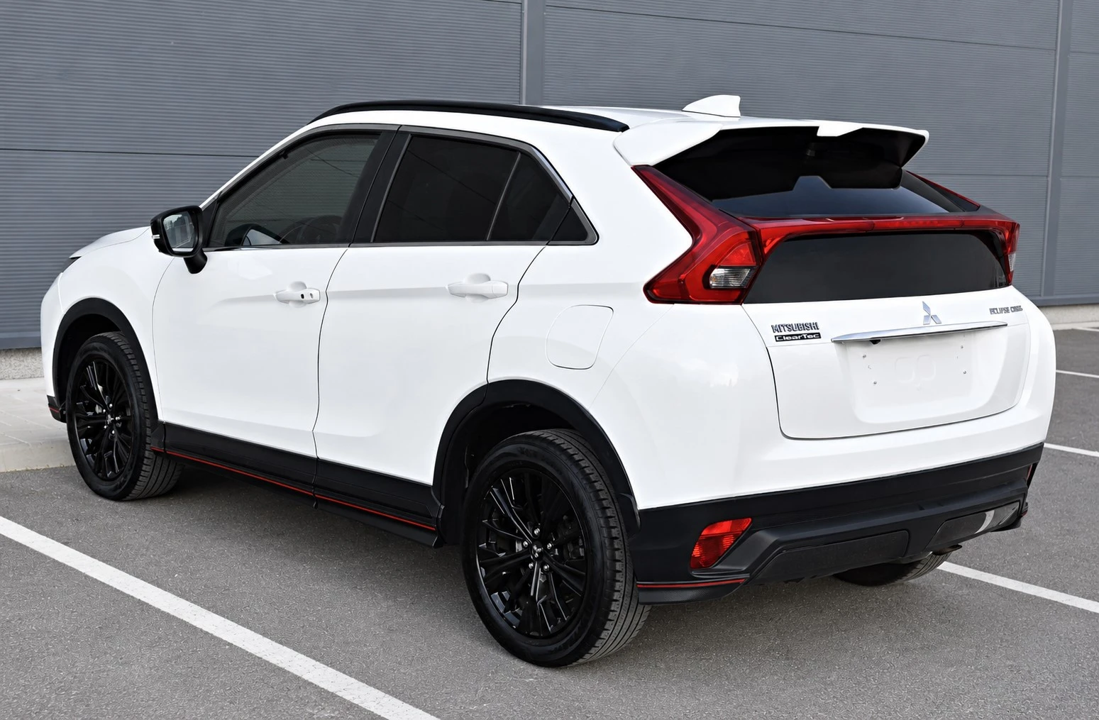Mitsubishi Eclipse Cross Eclipse Cross 2.2 DI-D 4x4 | 2020 г. | 148 к.с., снимка 5 - Автомобили и джипове - 55943298