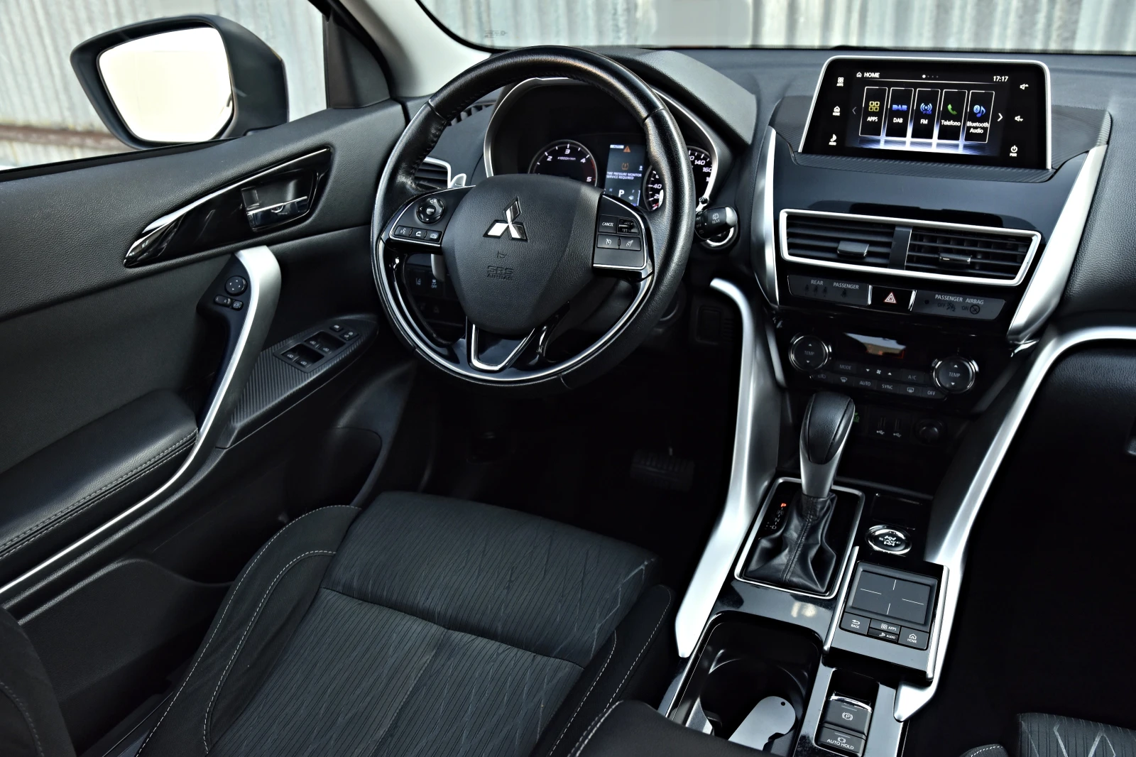 Mitsubishi Eclipse Cross Eclipse Cross 2.2 DI-D 4x4 | 2020 г. | 148 к.с., снимка 7 - Автомобили и джипове - 55943298