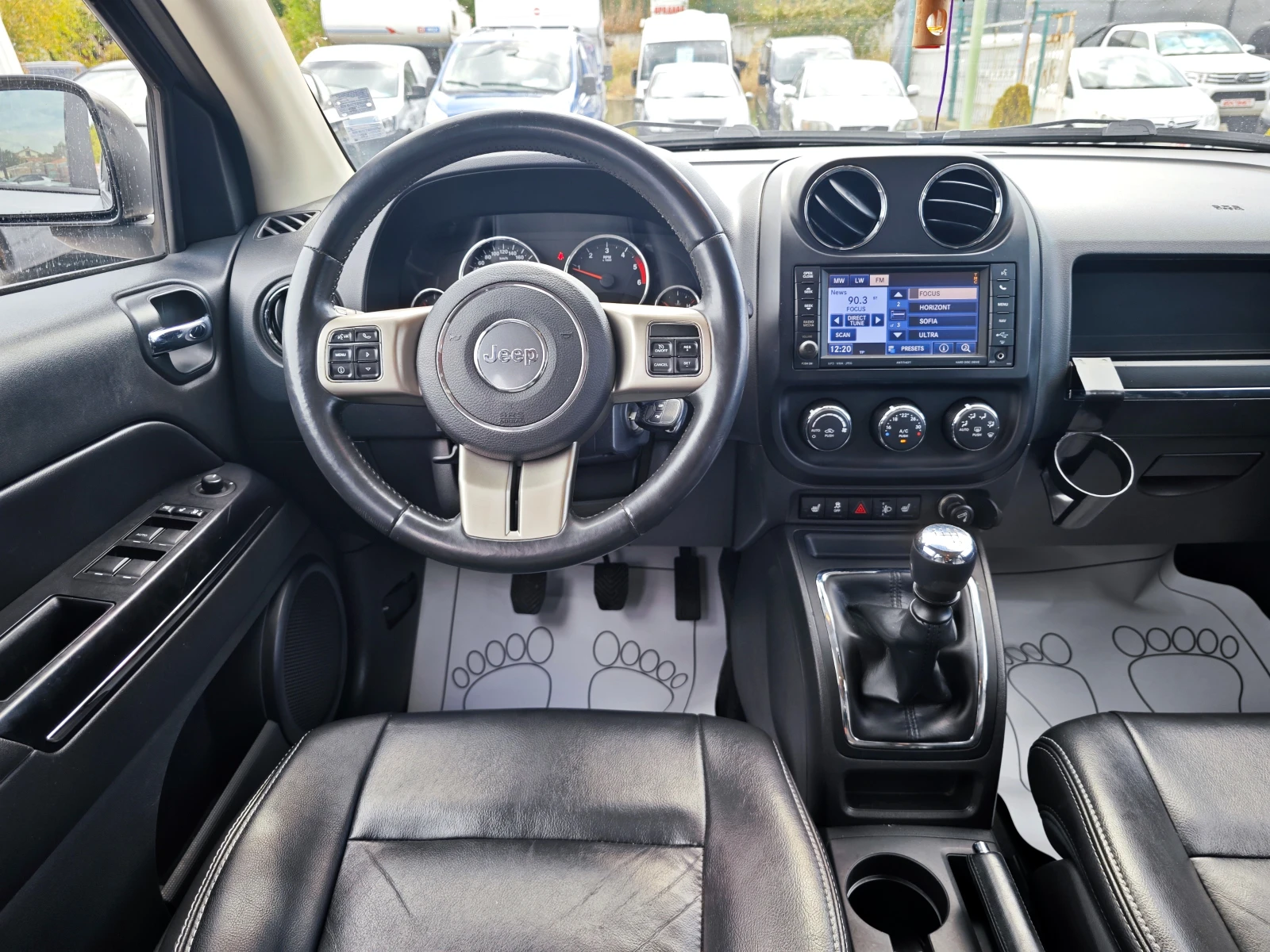 Jeep Compass 2.2 Нави/Кожа, снимка 10 - Автомобили и джипове - 56067383