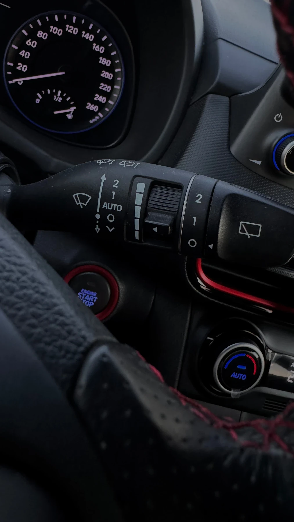 Hyundai Kona, снимка 8 - Автомобили и джипове - 56433293