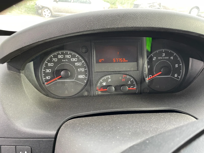 Peugeot Boxer 2.2 BlueHDI, снимка 6 - Бусове и автобуси - 49667627