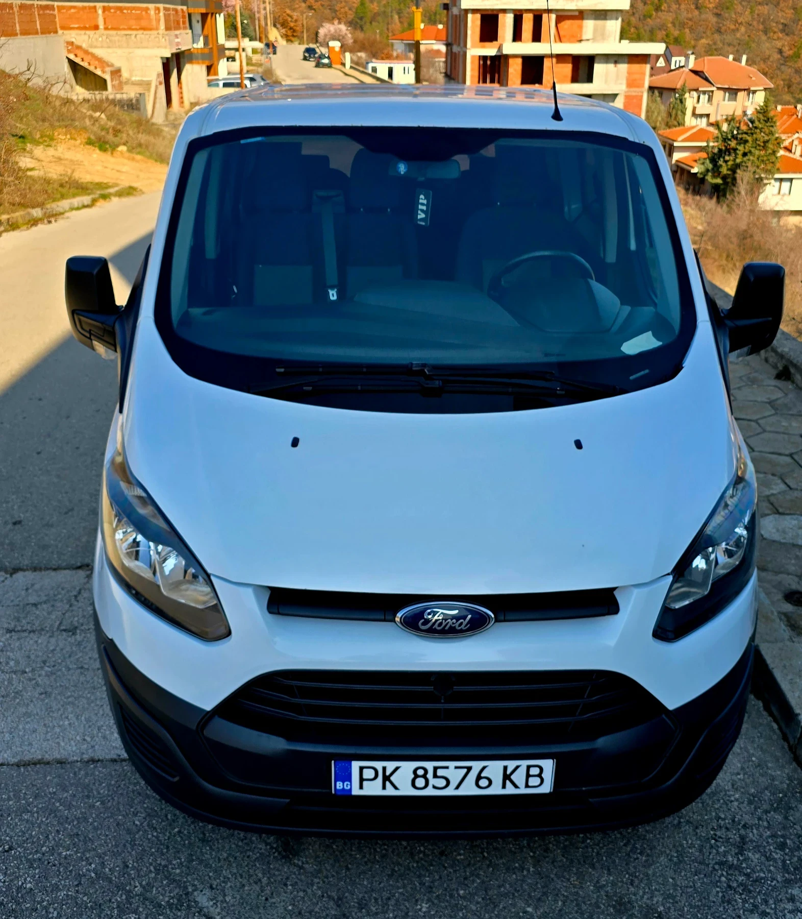 Ford Transit Custom 2.0 diesel,  Лизинг , 9 местен, снимка 2 - Бусове и автобуси - 53746546