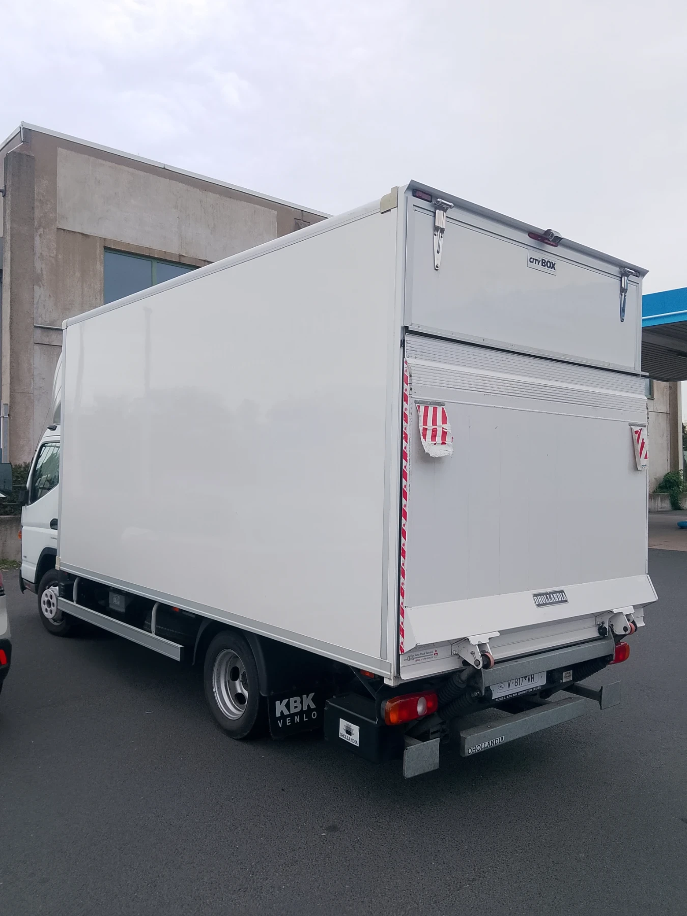 Mitsubishi Canter 3C15