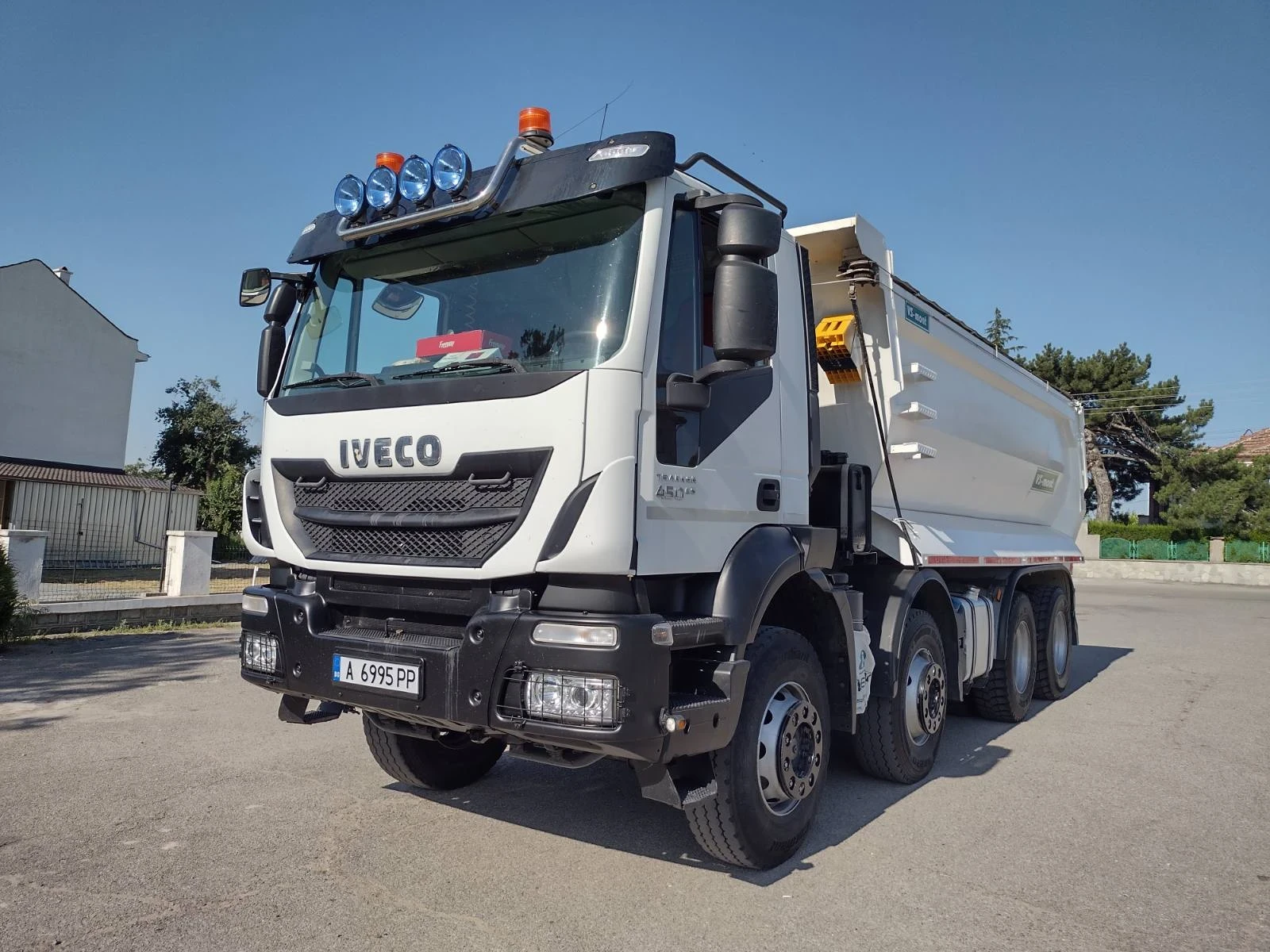 Iveco Trakker 450 - изображение 2