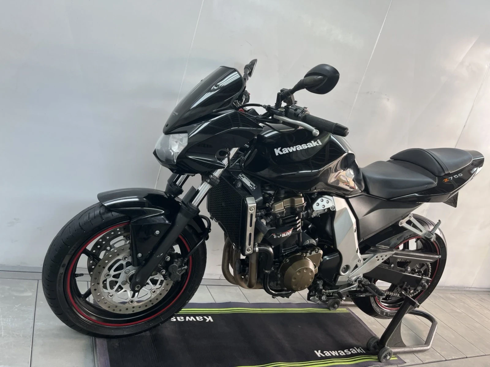 Kawasaki Z 750 - изображение 8