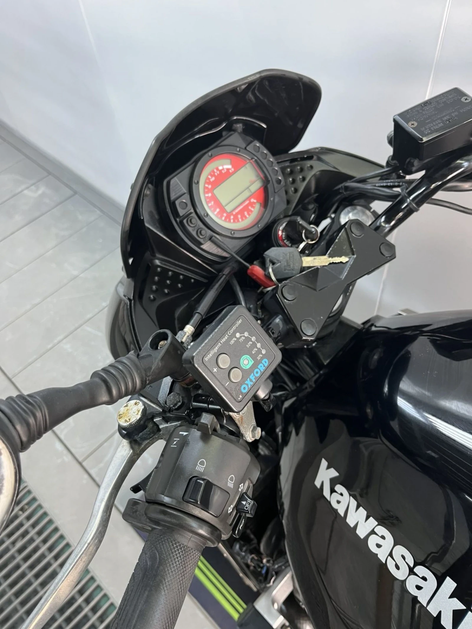 Kawasaki Z 750 - изображение 7