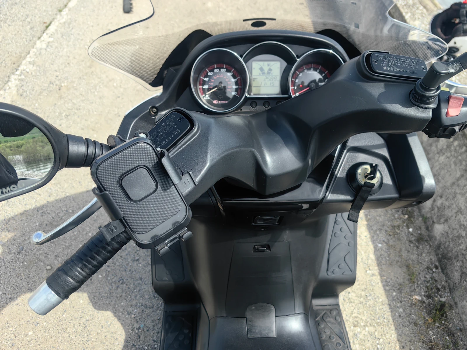 Kymco Downtown 300i, снимка 4 - Мотоциклети и мототехника - 55215026