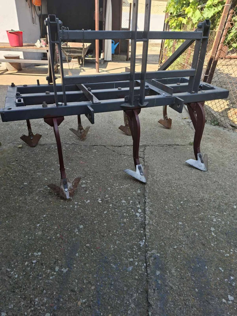 Чизел Друга марка Култиватор, снимка 2 - Селскостопанска техника - 51964690