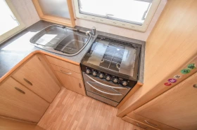 Каравана Coachmen Pastiche 420/2, снимка 9