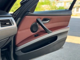 BMW 325 LCI XDrive, снимка 14