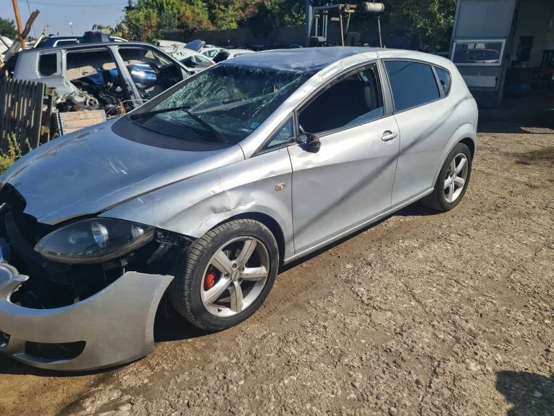 Seat Leon 1.9 tdi-2 бр., снимка 2 - Автомобили и джипове - 34418472