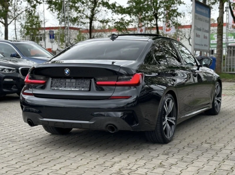 BMW 330 330I M Sport, снимка 11 - Автомобили и джипове - 46206913