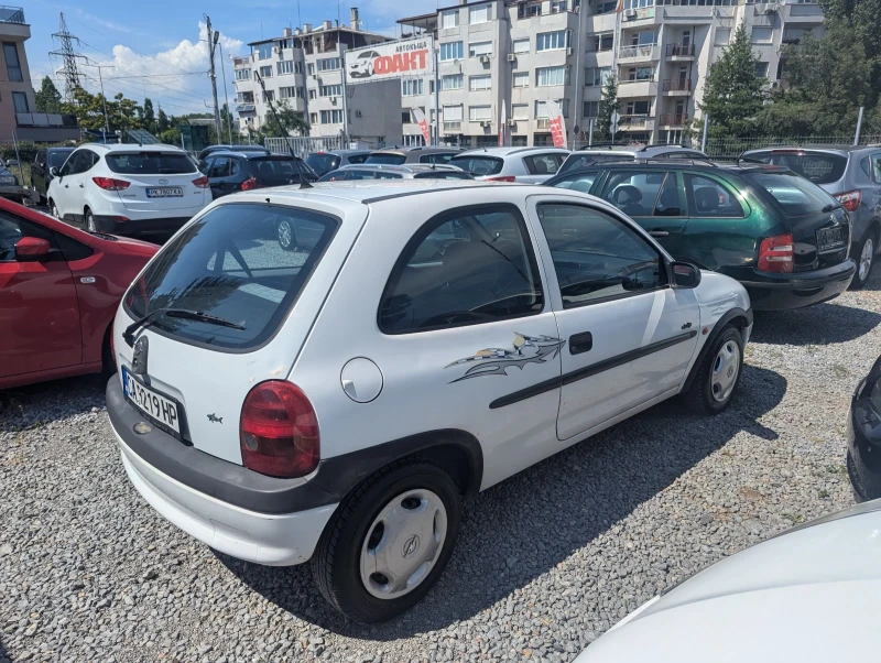 Opel Corsa 1.2, снимка 2 - Автомобили и джипове - 47276718