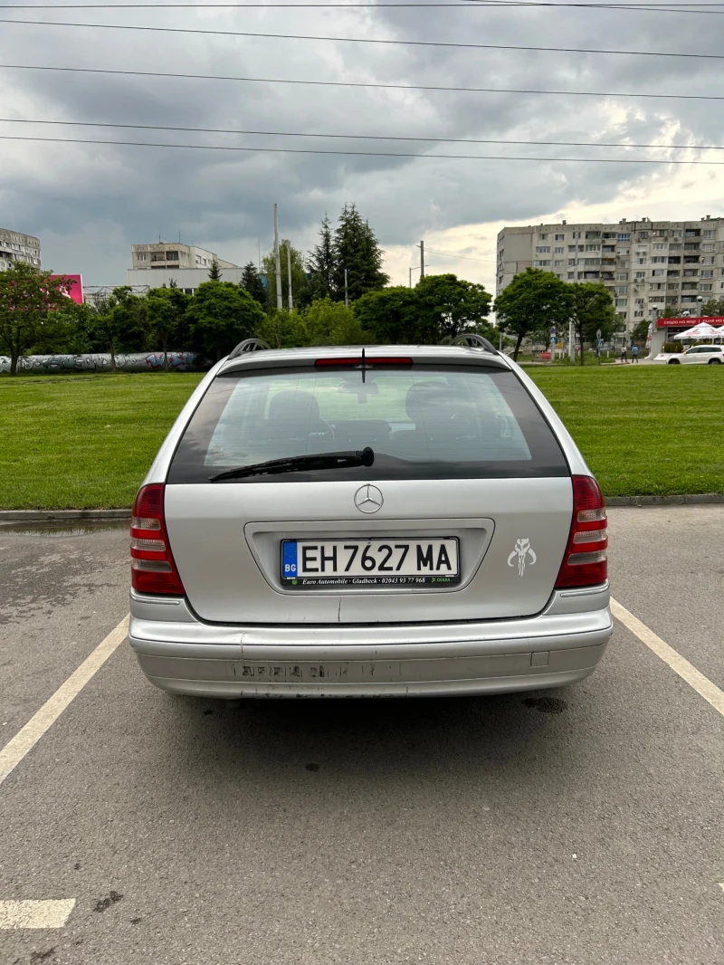 Mercedes-Benz C 200 CDI, 6 скорости, 2008, снимка 4 - Автомобили и джипове - 48965612