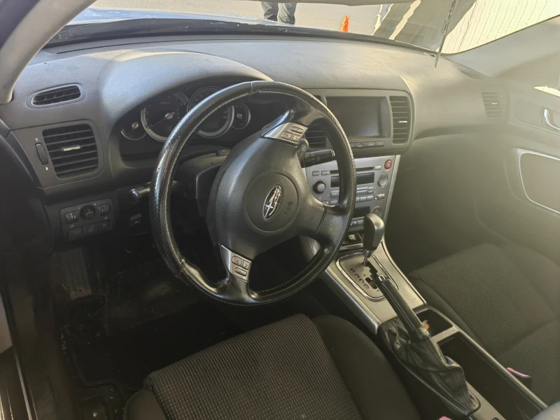 Subaru Outback, снимка 8 - Автомобили и джипове - 48987235