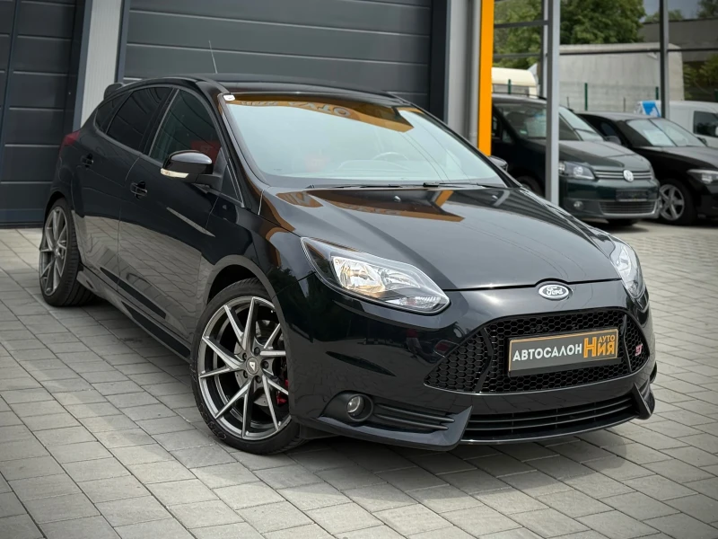 Ford Focus 2.0 * ST* NAVI* Recaro* , снимка 3 - Автомобили и джипове - 50412566
