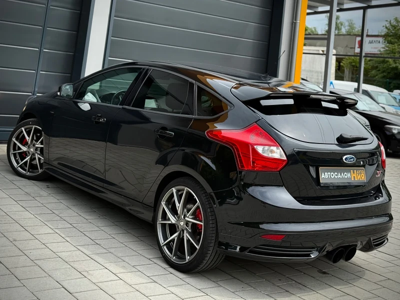 Ford Focus 2.0 * ST* NAVI* Recaro* , снимка 5 - Автомобили и джипове - 50412566