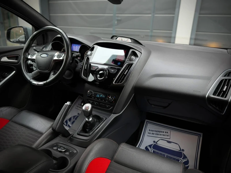 Ford Focus 2.0 * ST* NAVI* Recaro* , снимка 10 - Автомобили и джипове - 50412566