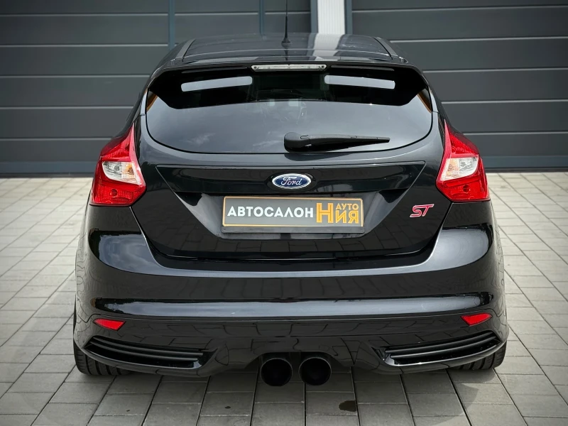 Ford Focus 2.0 * ST* NAVI* Recaro* , снимка 4 - Автомобили и джипове - 50412566