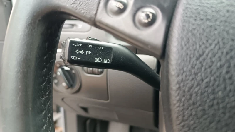 VW Golf 1.9TDI 105 BKC, снимка 10 - Автомобили и джипове - 52376459