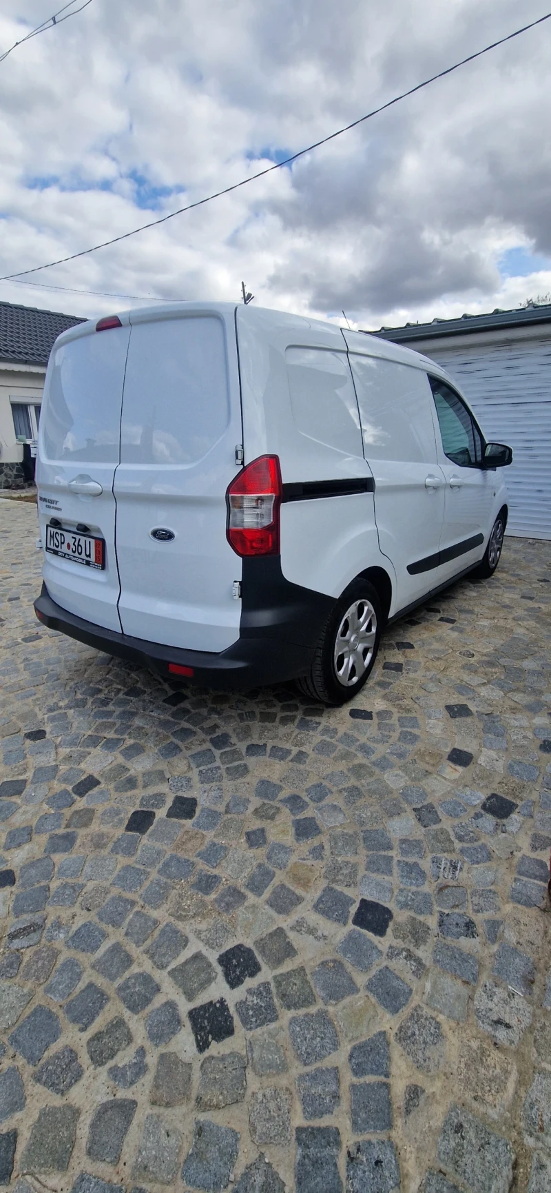 Ford Courier, снимка 4 - Автомобили и джипове - 52742722