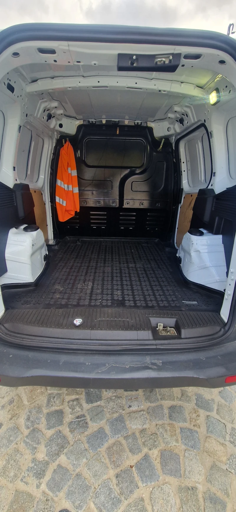 Ford Courier, снимка 6 - Автомобили и джипове - 52742722