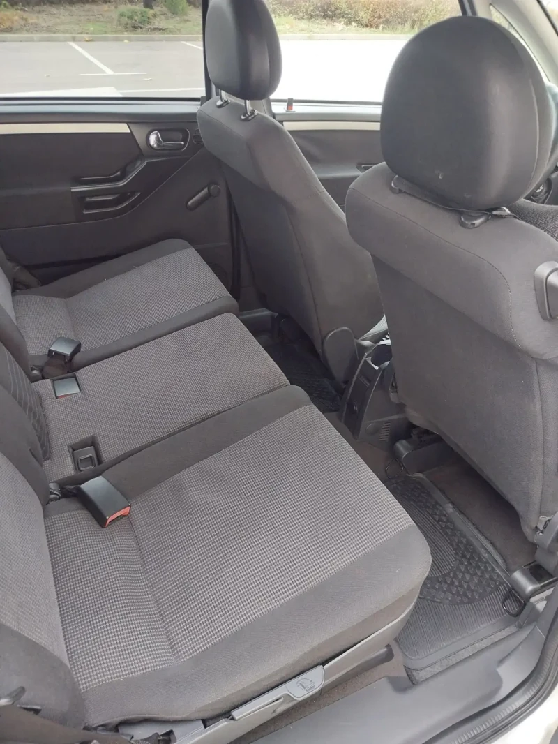 Opel Meriva, снимка 11 - Автомобили и джипове - 52379087