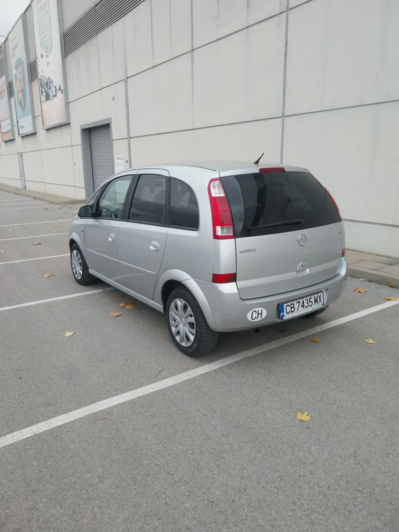 Opel Meriva, снимка 2 - Автомобили и джипове - 52379087