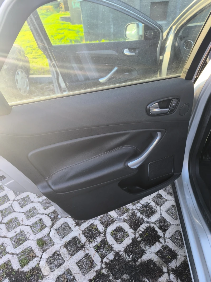 Ford Mondeo, снимка 15 - Автомобили и джипове - 52672945