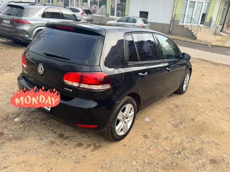 VW Golf, снимка 10 - Автомобили и джипове - 52699042