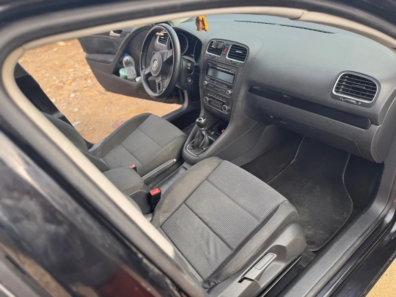 VW Golf, снимка 17 - Автомобили и джипове - 52699042
