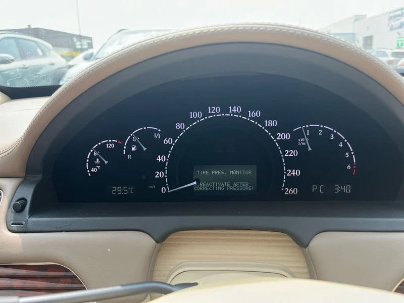 Maybach 57 * 4dr Sdn SWB * CARFAX * ЦЕНА ДО БГ, снимка 8 - Автомобили и джипове - 53383945