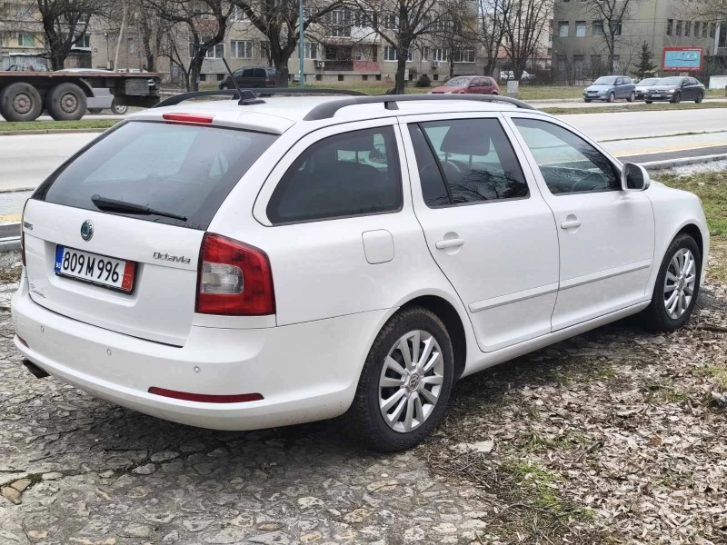 Skoda Octavia RS 2.0 TDI DSG 170 к.с. | 2013 | Комби | Нем, снимка 5 - Автомобили и джипове - 53570559