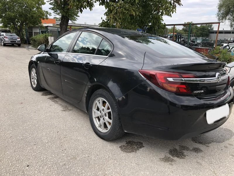 Opel Insignia 2.0 CDTi, снимка 6 - Автомобили и джипове - 34464478