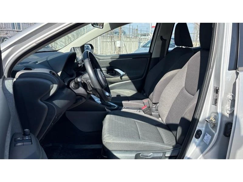 Toyota Yaris 1.5 CVT COMFORT, снимка 12 - Автомобили и джипове - 53766599