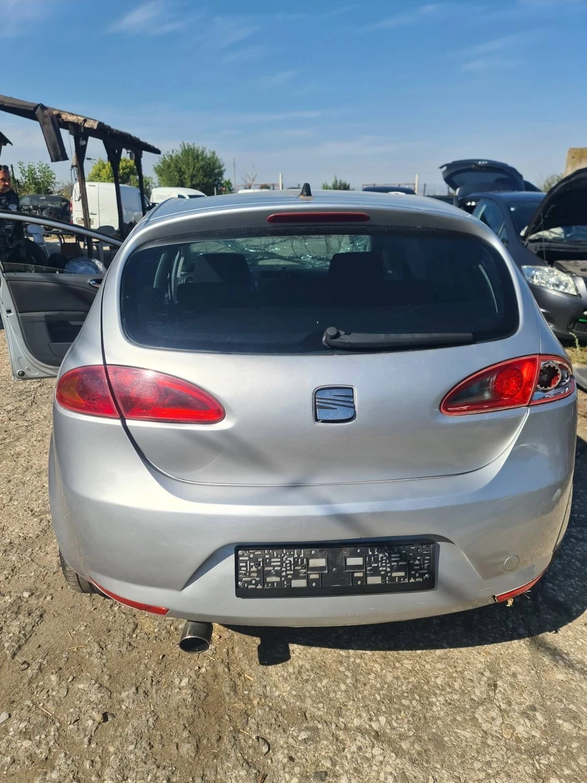 Seat Leon 1.9 tdi-2 бр. - изображение 4