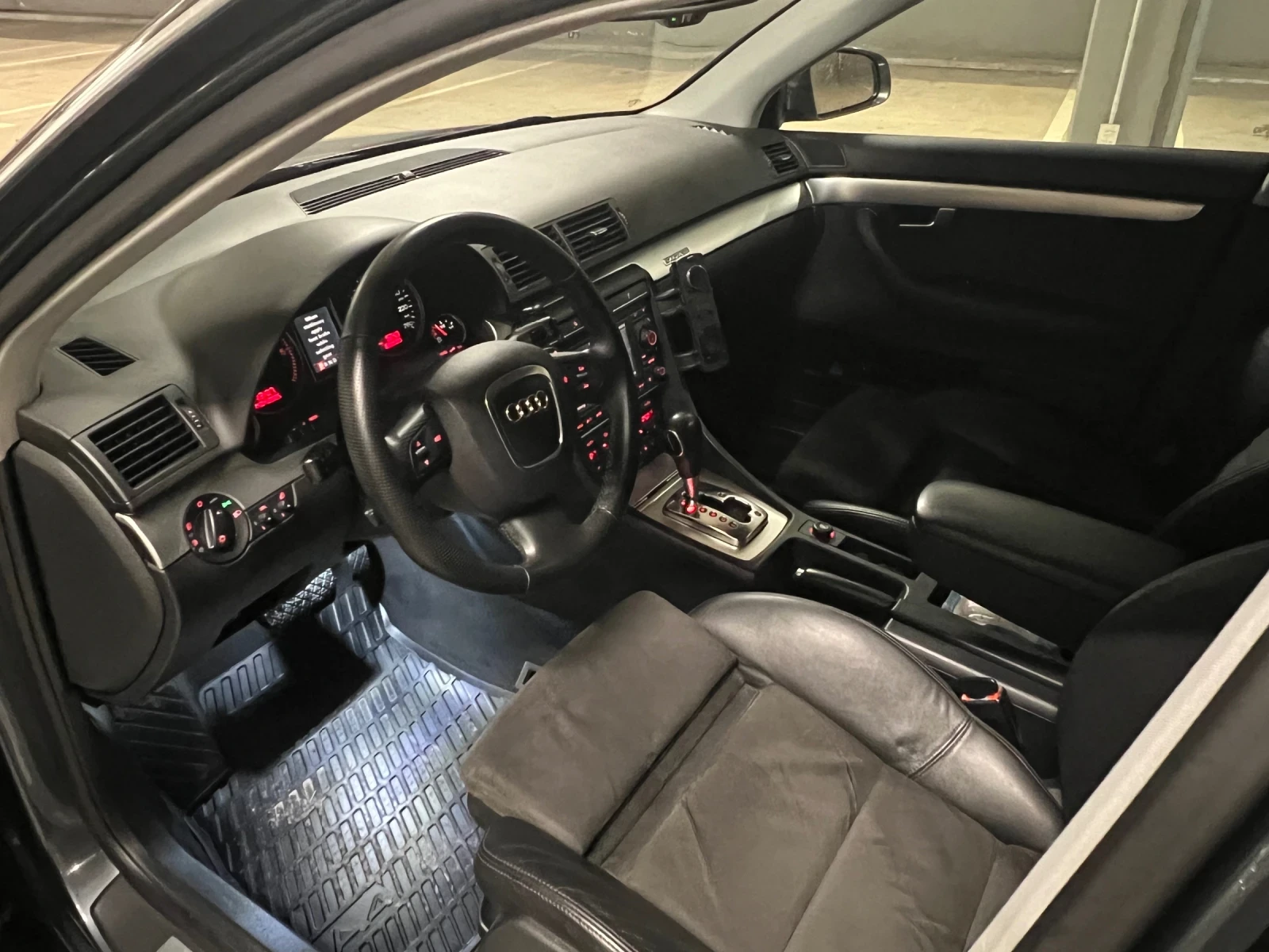Audi A4 3.0 S-line Navi Quattro Harman Kardon  - изображение 9