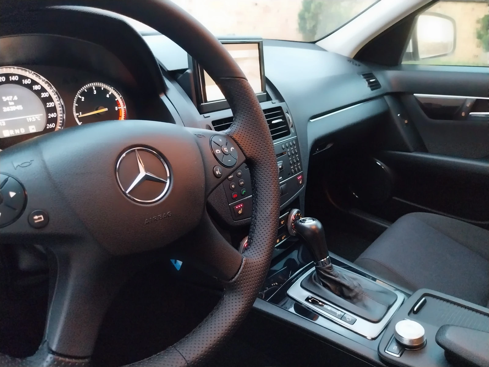 Mercedes-Benz C 200 2.2 CDI NAVI//FULL//136кс!!!ОМ646 - изображение 10