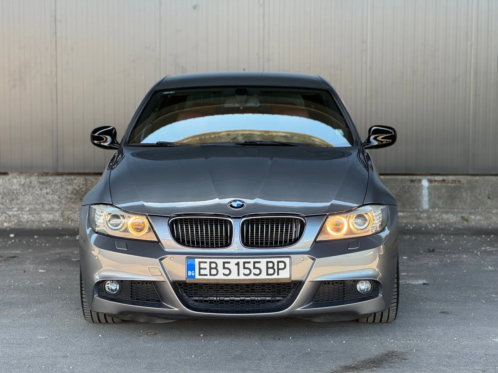 BMW 325 LCI XDrive - изображение 2