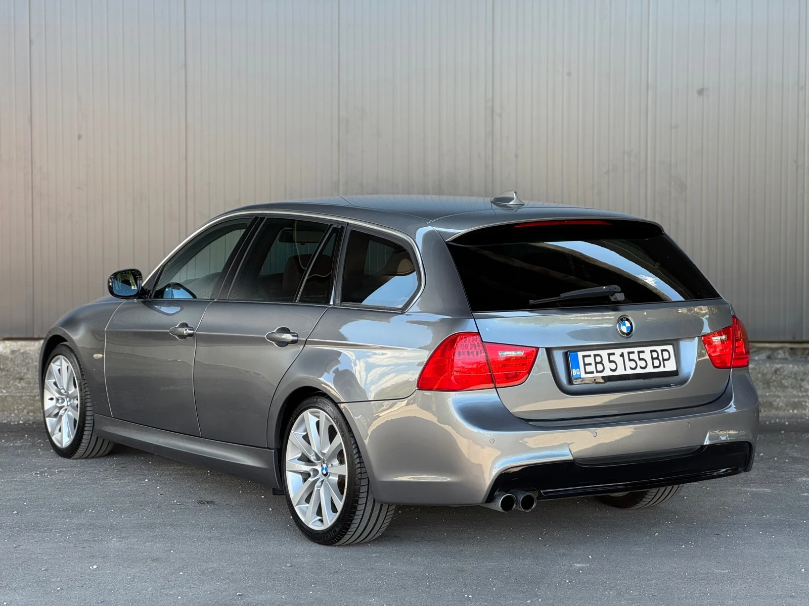 BMW 325 LCI XDrive - изображение 5