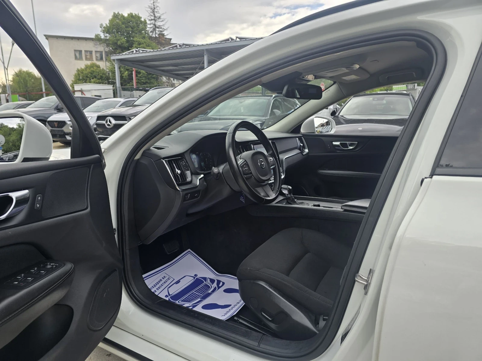 Volvo V60 2.0 150к.с Топ състояние  - изображение 10