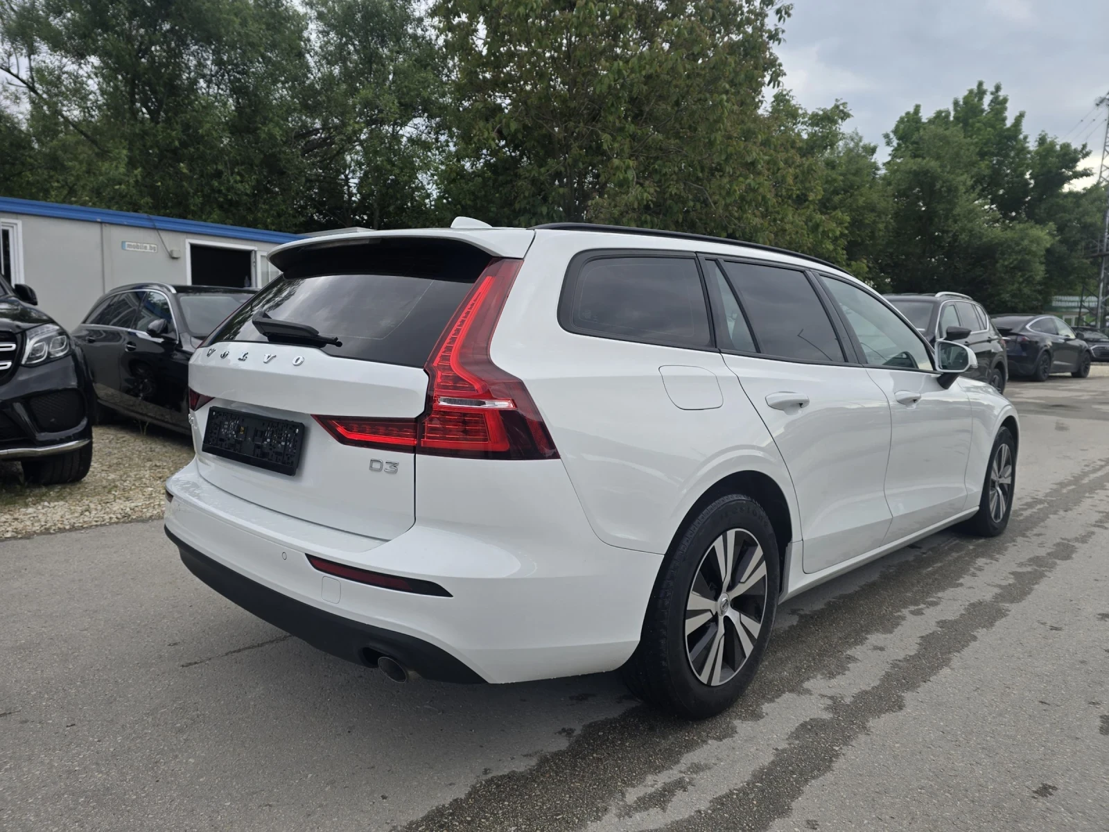 Volvo V60 2.0 150к.с Топ състояние  - изображение 4