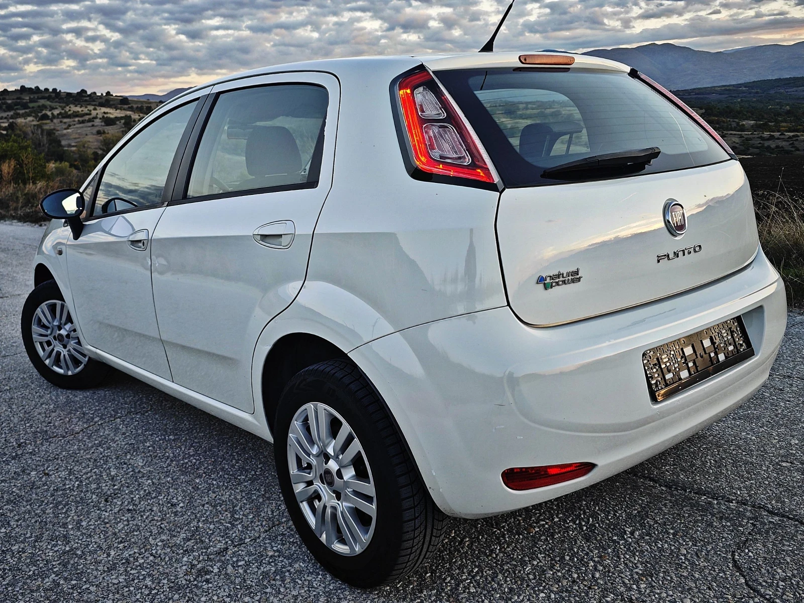 Fiat Punto * EVO* GAZ* METAN*  | Mobile.bg   4