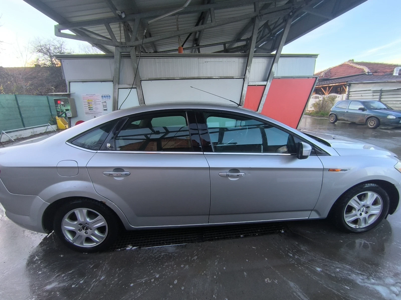 Ford Mondeo  - изображение 6