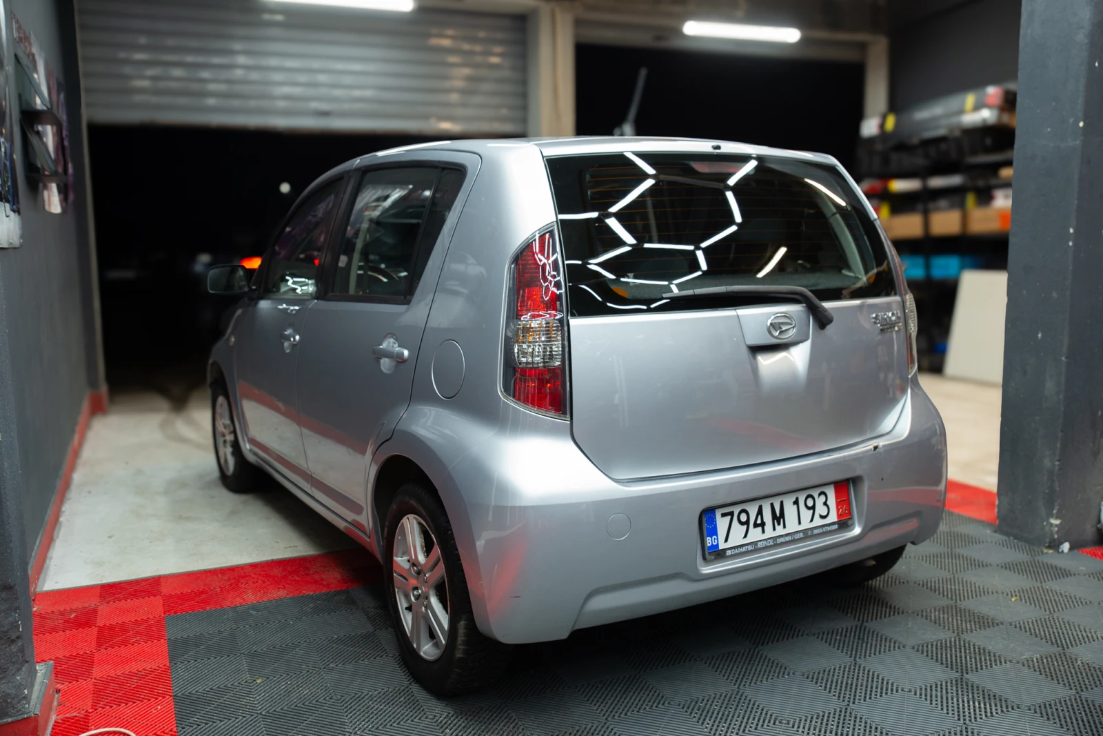 Daihatsu Sirion 1.4 98кс АВТОМАТИК*  - изображение 2